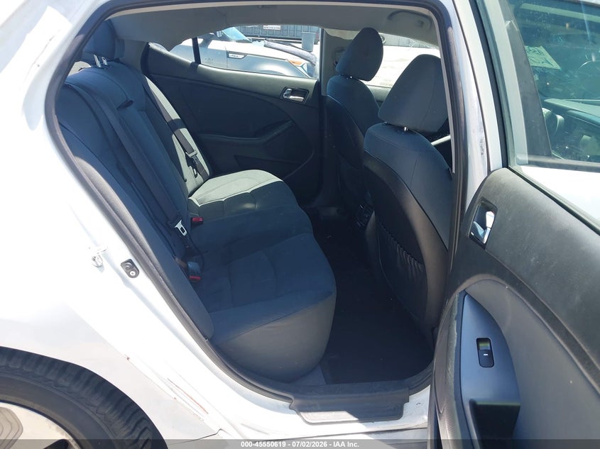2016 Kia Optima VIN KNAGM4AD8G5096563 IAAI salvage auction — FRONT END, Salvage Title, sold $500 on 2026-07-22 (photo 8)