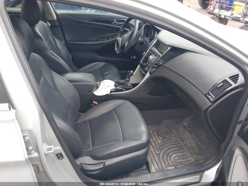 2011 Hyundai Sonata VIN 5NPEC4AC6BH001625 IAAI salvage auction — LEFT FRONT, Clear (Massachusetts), sold $425 on 2026-07-10 (photo 5)