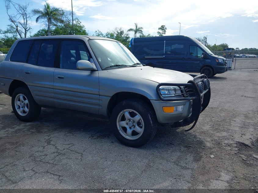 2000 Toyota Rav4 VIN JT3HP10V8Y7158108 IAAI salvage auction — NORMAL WEAR, Clear (Florida), sold $1,500 on 2026-07-13 (photo 1)