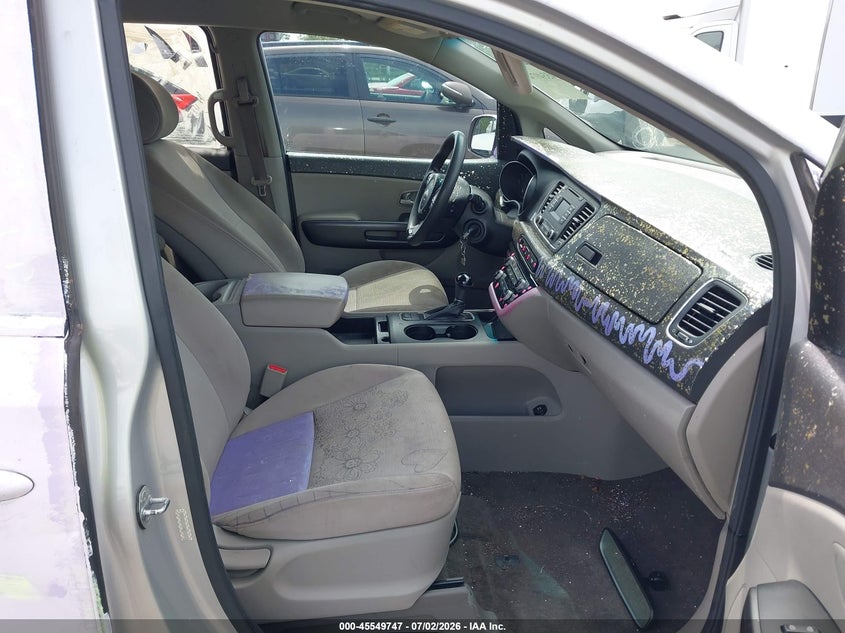 2015 Kia SEDONA VIN KNDMA5C1XF6014669 IAAI salvage auction — NORMAL WEAR, Salvage Title, sold $1,000 on 2026-07-29 (photo 5)