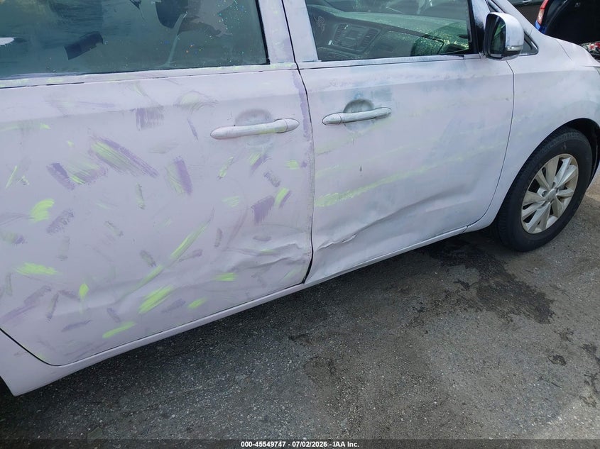 2015 Kia SEDONA VIN KNDMA5C1XF6014669 IAAI salvage auction — NORMAL WEAR, Salvage Title, sold $1,000 on 2026-07-29 (photo 6)