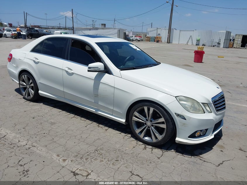 2010 Mercedes-benz E-class VIN WDDHF5GB7AA023749 IAAI salvage auction — SIDE, Salvage (California), sold $1,300 on 2026-07-29 (photo 1)