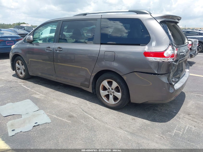 2014 Toyota Sienna VIN 5TDKK3DC6ES431049 IAAI salvage auction — REAR END, Rebuildable (Florida), sold $2,900 on 2026-07-30 (photo 3)