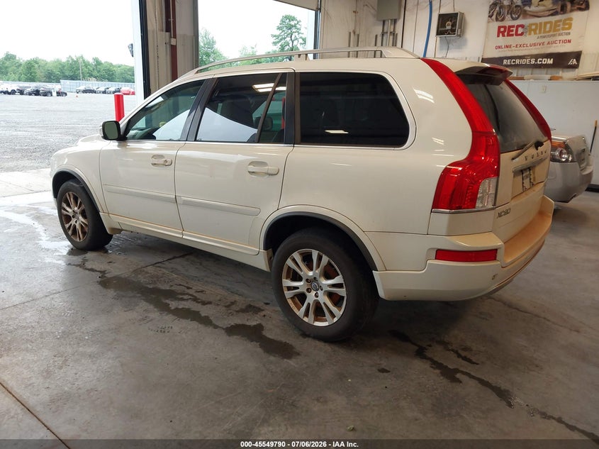 2013 Volvo Xc90 VIN YV4952CZ3D1645379 IAAI salvage auction — NORMAL WEAR, Wait Title, sold $600 on 2026-10-11 (photo 3)