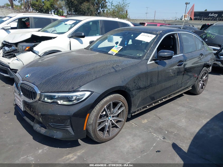2019 BMW 3er VIN WBA5R1C5XKAJ99755 IAAI salvage auction — REAR END, Salvage Certificate (California), sold $9,500 on 2026-07-22 (photo 2)