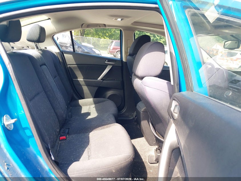 2010 Mazda 3 VIN JM1BL1S67A1304624 IAAI salvage auction — NORMAL WEAR, Clear (Virginia), sold $100 on 2026-07-21 (photo 8)