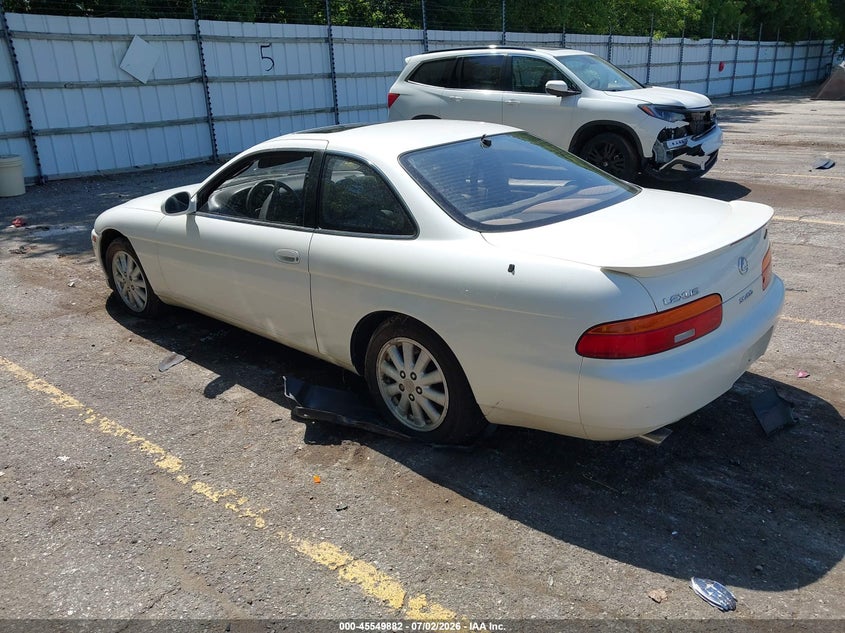 1992 Lexus Sc VIN JT8UZ30C6N0008371 IAAI salvage auction — NORMAL WEAR, Clear (Illinois), sold $1,800 on 2026-07-13 (photo 3)