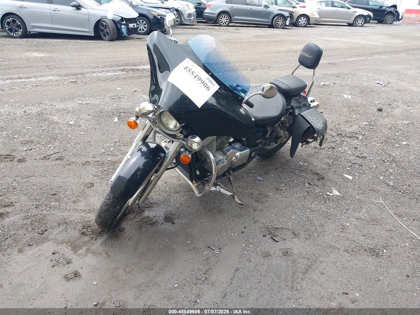 2004 Honda Vt750 VIN JH2RC503X4M004097 IAAI salvage auction — ENGINE DAMAGE, Salvage (Ohio), sold $400 on 2026-07-29 (photo 2)