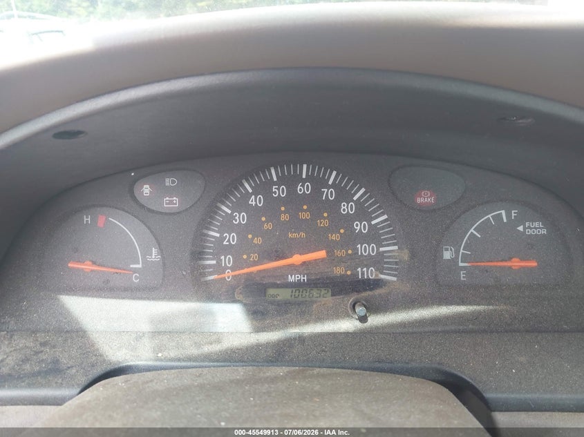 2004 Toyota Tundra VIN 5TBJN32104S447906 IAAI salvage auction — NORMAL WEAR, Clear (Massachusetts), sold $1,900 on 2026-07-10 (photo 7)