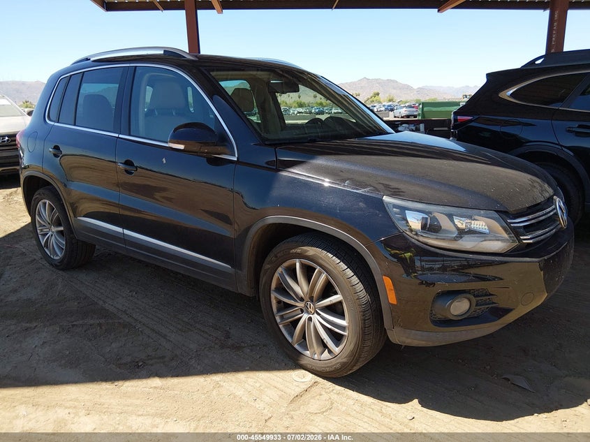 2016 Volkswagen Tiguan VIN WVGAV7AX8GW501196 IAAI salvage auction — NORMAL WEAR, Clear-Dealer Only (Arizona), sold $675 on 2026-07-28 (photo 1)