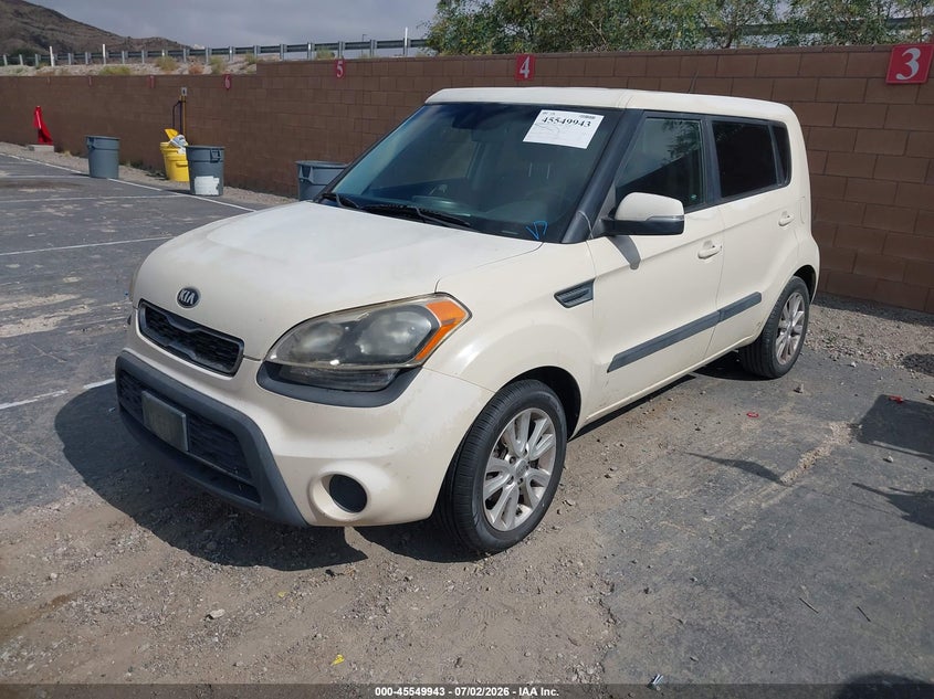 2013 Kia Soul VIN KNDJT2A64D7533489 IAAI salvage auction — NORMAL WEAR, Clear (California), sold $300 on 2026-07-29 (photo 2)