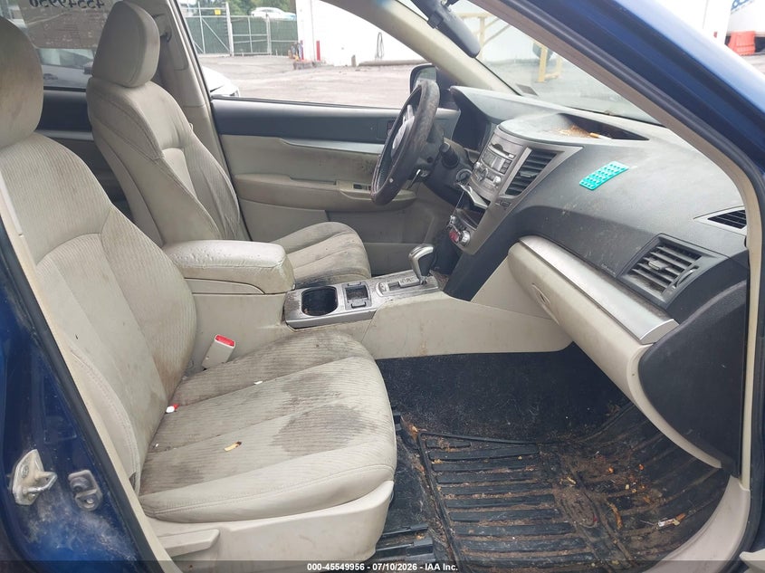 2011 Subaru Outback VIN 4S4BRBCC7B3368818 IAAI salvage auction — FRONT & REAR, Salvage (Pennsylvania), sold $625 on 2026-07-18 (photo 5)
