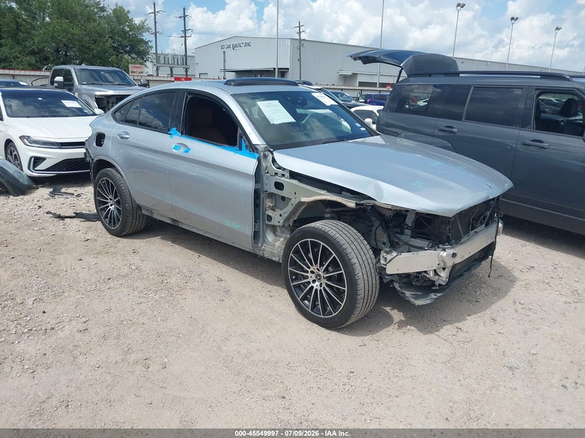 2021 Mercedes-benz Glc coupe VIN W1N0J8EB4MF933577 IAAI salvage auction — FRONT & REAR, Original (Texas), sold $16,800 on 2026-09-04 (photo 1)