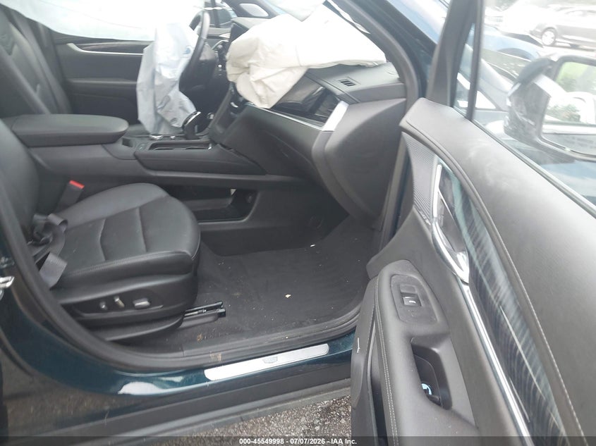 2024 Cadillac Xt6 VIN 1GYKPDRS7RZ756458 IAAI salvage auction — LEFT FRONT, Salvage (Ohio), sold $13,650 on 2026-08-11 (photo 5)