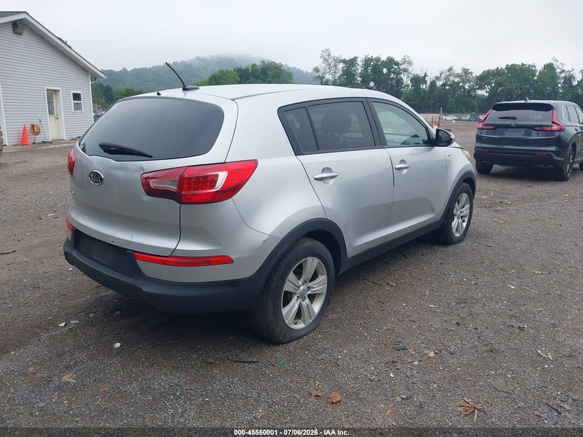 2012 Kia Sportage VIN KNDPBCA26C7309090 IAAI salvage auction — FRONT END, Salvage (Ohio), sold $925 on 2026-07-24 (photo 4)