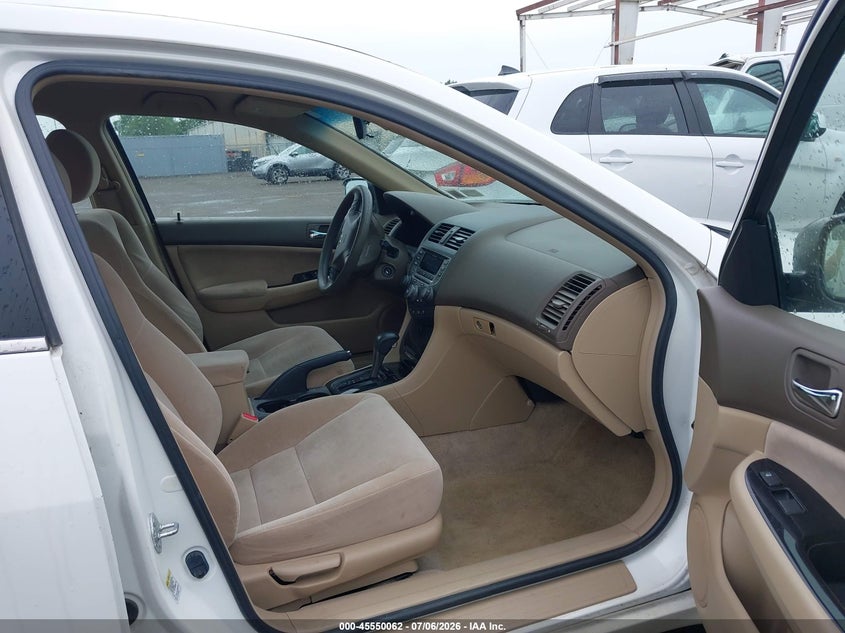 2007 Honda Accord VIN JHMCM56347C012322 IAAI salvage auction — NORMAL WEAR, Clear (New York), sold $300 on 2026-07-22 (photo 5)