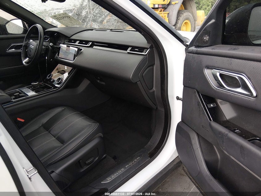 2018 Land rover Range rover velar VIN SALYB2RV9JA750864 IAAI salvage auction — FRONT END, Salvage (North Carolina), sold $10,800 on 2026-08-22 (photo 5)