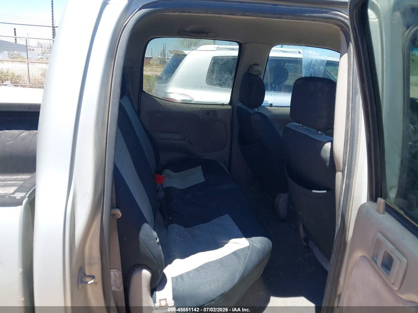 2004 Toyota Tacoma VIN 5TEGN92N24Z357277 IAAI salvage auction — NORMAL WEAR, Clear-Dealer Only (Arizona), sold $3,400 on 2026-07-09 (photo 8)