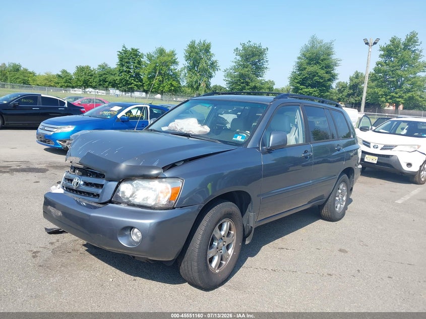 2004 Toyota Highlander VIN JTEDP21A840032907 IAAI salvage auction — RIGHT FRONT, Clear (New Jersey), sold $625 on 2026-07-27 (photo 2)