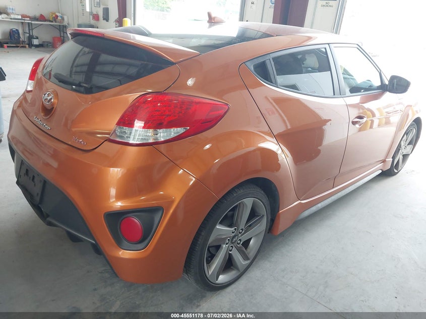 2013 Hyundai Veloster VIN KMHTC6AE5DU132814 IAAI salvage auction — NORMAL WEAR, Clear (Virginia), sold $975 on 2026-07-10 (photo 4)