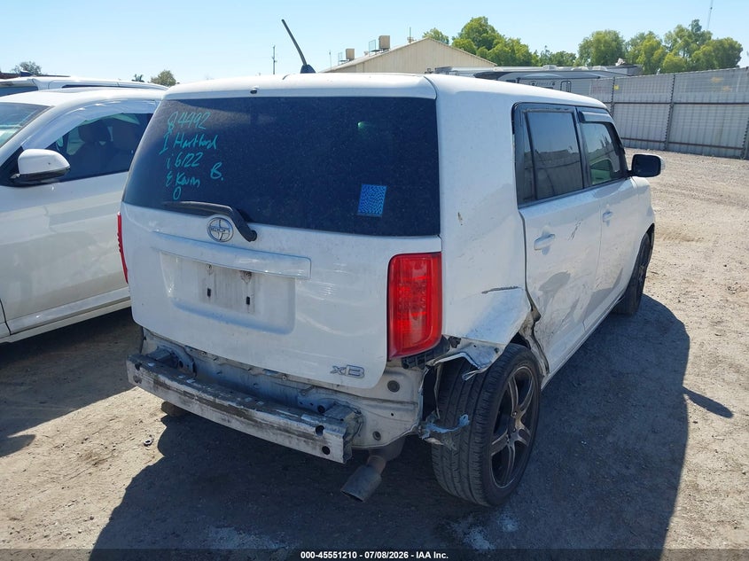 2008 Scion Xb VIN JTLKE50E581040894 IAAI salvage auction — LEFT & RIGHT, Salvage (California), sold $25 on 2026-07-28 (photo 4)
