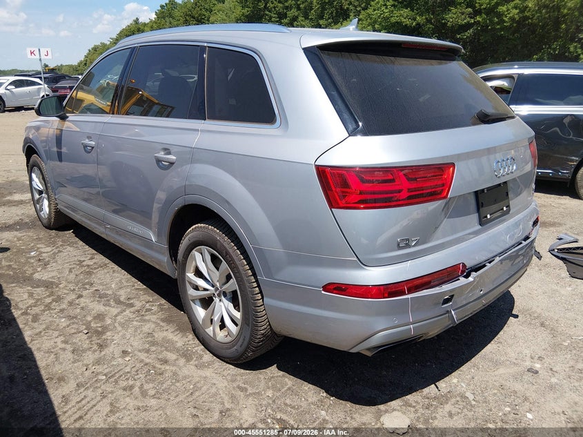 2017 Audi Q7 VIN WA1LAAF70HD047239 IAAI salvage auction — FRONT END, Salvage (Rhode Island), sold $6,250 on 2026-08-19 (photo 3)