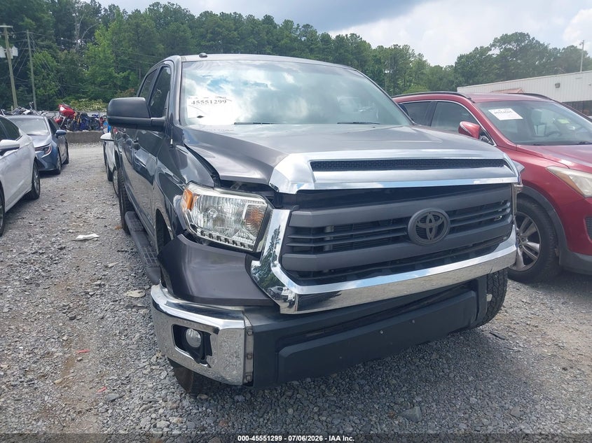 2015 Toyota Tundra VIN 5TFEM5F1XFX089650 — IAAI salvage auction photo
