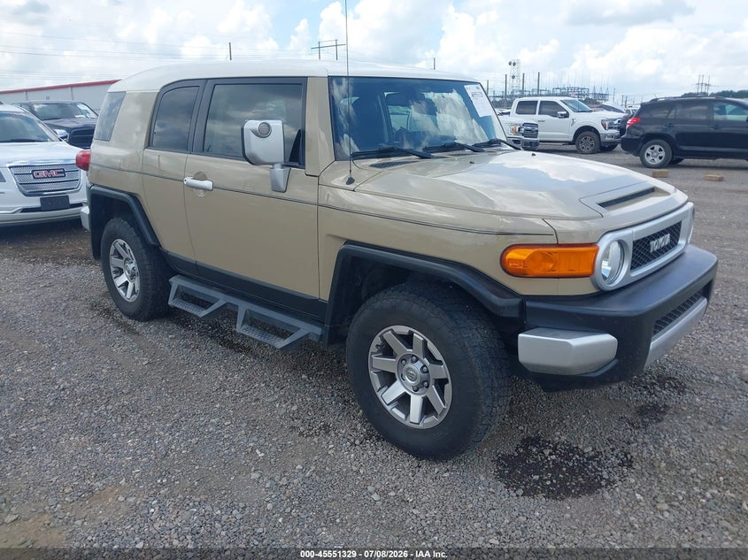 2014 Toyota Fj cruiser VIN JTEBU4BF8EK177831 IAAI salvage auction — WATER/FLOOD, Certificate Of Destruction (Louisiana), sold $8,100 on 2026-07-29 (photo 1)