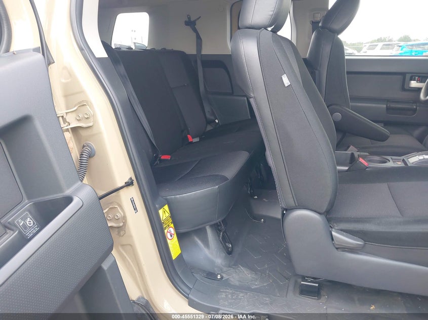 2014 Toyota Fj cruiser VIN JTEBU4BF8EK177831 IAAI salvage auction — WATER/FLOOD, Certificate Of Destruction (Louisiana), sold $8,100 on 2026-07-29 (photo 8)