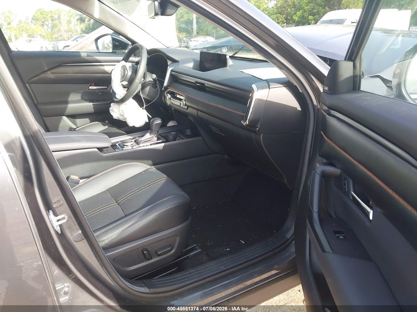 2025 Mazda Cx-50 VIN 7MMVAAEW1SN118862 IAAI salvage auction — FRONT END, Rebuildable (Florida), sold $9,000 on 2026-07-20 (photo 5)