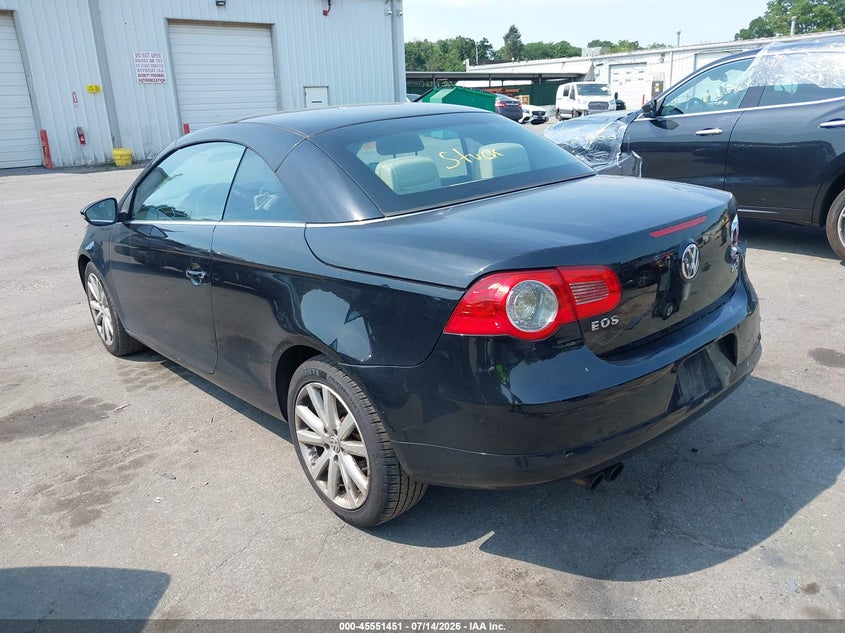 2010 Volkswagen Eos VIN WVWBA7AH8AV010105 IAAI salvage auction — REAR END, Mv-907A (New York), sold $400 on 2026-08-04 (photo 3)