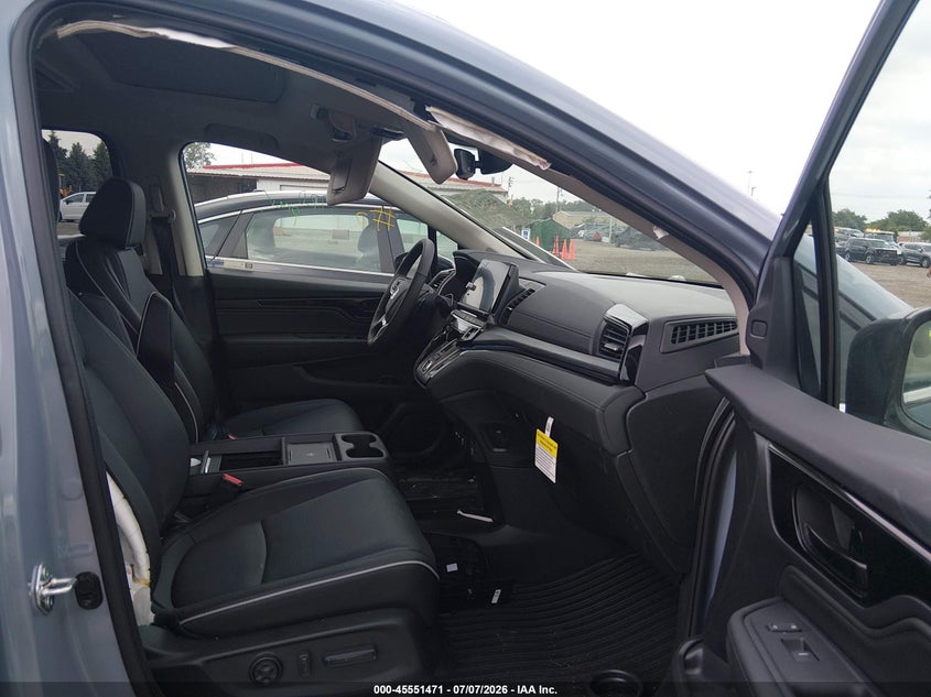 2026 Honda Odyssey VIN 5FNRL6H98TB048212 IAAI salvage auction — RIGHT SIDE, Salvage (Ohio), sold $17,600 on 2026-07-29 (photo 5)