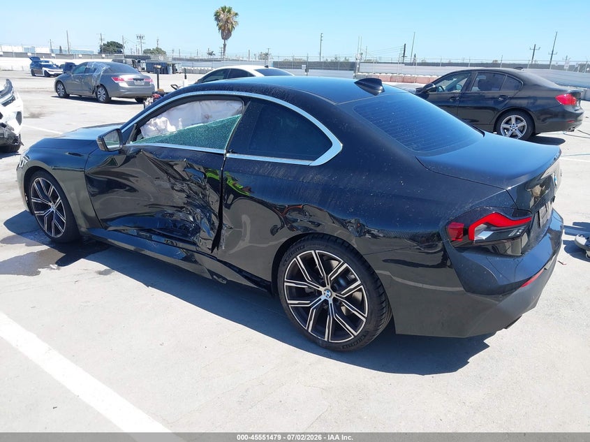 2022 BMW 2er VIN 3MW23CM04N8C47110 IAAI salvage auction — LEFT SIDE, Salvage (California), sold $8,000 on 2026-07-29 (photo 3)