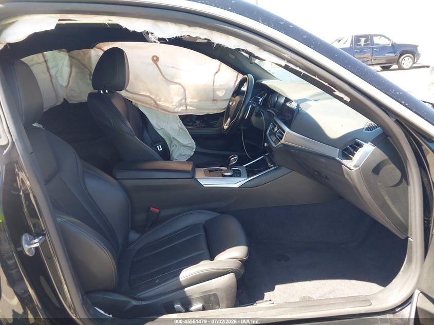 2022 BMW 2er VIN 3MW23CM04N8C47110 IAAI salvage auction — LEFT SIDE, Salvage (California), sold $8,000 on 2026-07-29 (photo 5)