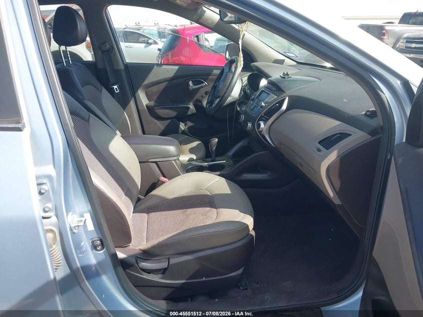 2013 Hyundai Tucson VIN KM8JU3AC3DU647280 IAAI salvage auction — NORMAL WEAR, Original (Texas), sold $1,600 on 2026-07-20 (photo 5)