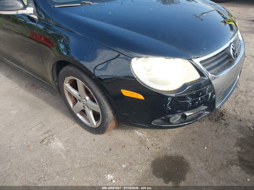 2007 Volkswagen Eos VIN WVWDA71F77V049008 IAAI salvage auction — NORMAL WEAR, Clear (Florida), sold $300 on 2026-07-21 (photo 6)