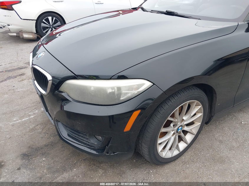 2015 BMW 2er VIN WBA1F7C50FVX95868 IAAI salvage auction — SIDE, Salvage - Greater Than 75% (Maryland), sold $1,600 on 2026-10-08 (photo 6)
