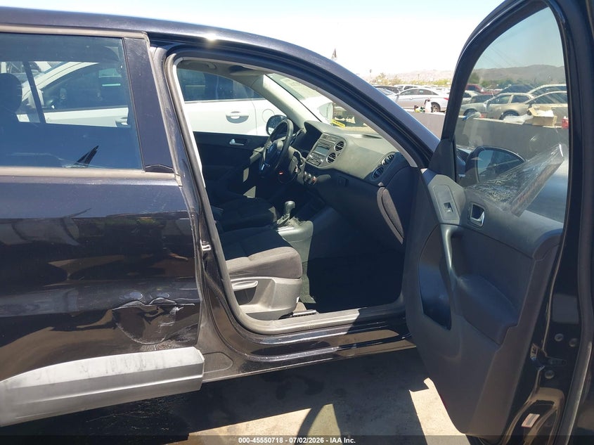 2013 Volkswagen Tiguan VIN WVGAV7AX8DW544870 IAAI salvage auction — LEFT REAR, Salvage (Arizona), sold $25 on 2026-07-28 (photo 5)