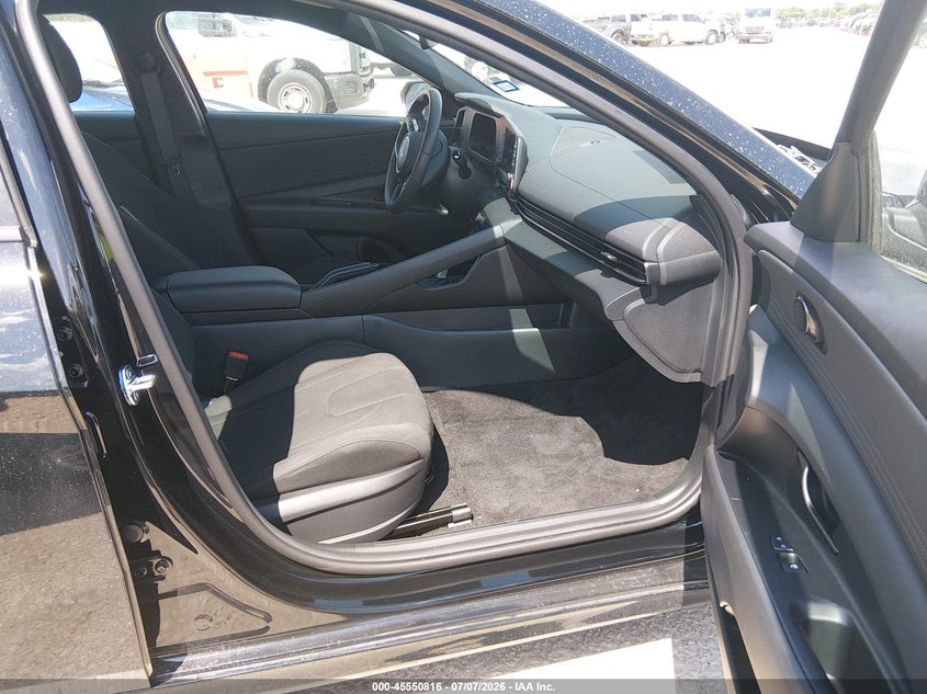 2026 Hyundai Elantra VIN KMHLM4DG2TU232494 IAAI salvage auction — REAR END, Salvage Title, sold $13,200 on 2026-07-13 (photo 5)