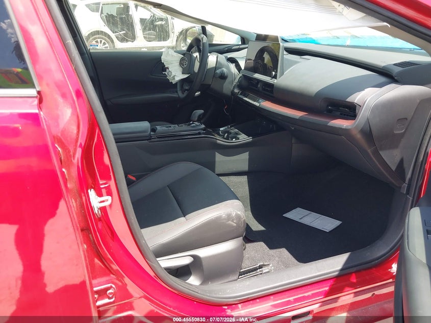 2024 Toyota Prius VIN JTDACACU1R3022875 IAAI salvage auction — FRONT END, Salvage Title, sold $8,300 on 2026-10-14 (photo 5)