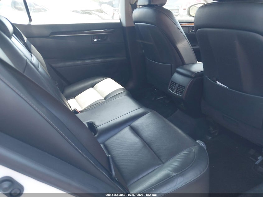 2015 Lexus ES VIN JTHBK1GG9F2164208 IAAI salvage auction — LEFT FRONT, Wait Title, sold $3,200 on 2026-08-02 (photo 8)