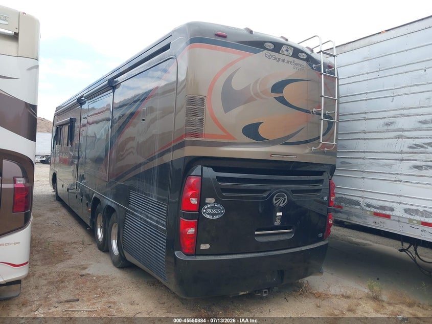2008 Roadmaster rail Monocoque VIN 1RF17571881047917 IAAI salvage auction — ENGINE DAMAGE, Salvage (Oregon), sold $11,400 on 2026-09-29 (photo 3)