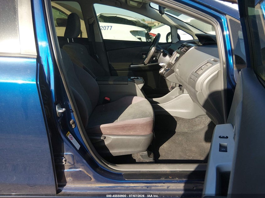 2013 Toyota Prius v VIN JTDZN3EU9D3249679 IAAI salvage auction — NORMAL WEAR, Clear-Dealer Only (Arizona), sold $650 on 2026-07-28 (photo 5)
