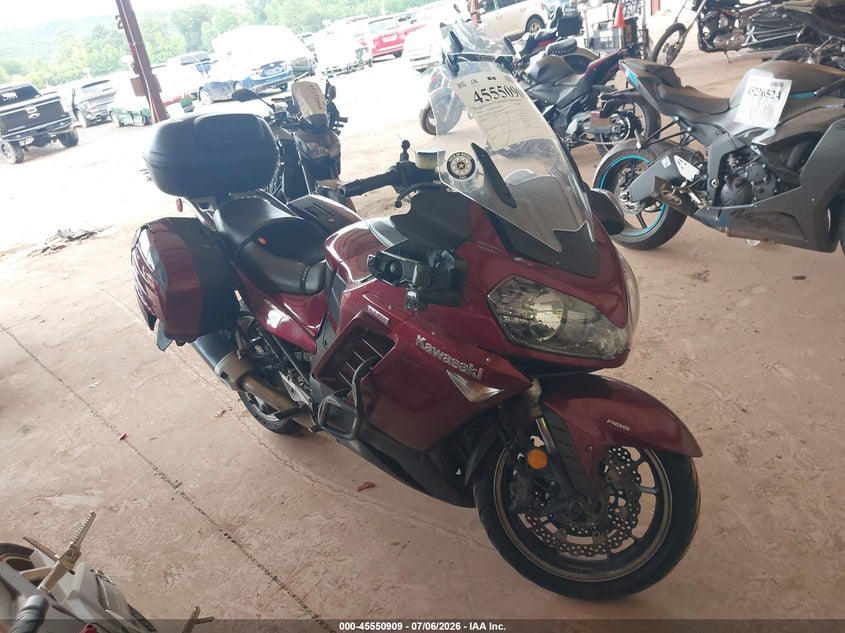 2009 Kawasaki Zg1400 VIN JKBZGNA1X9A020051 IAAI salvage auction — RIGHT SIDE, Salvage (Alabama), sold $25 on 2026-07-29 (photo 1)
