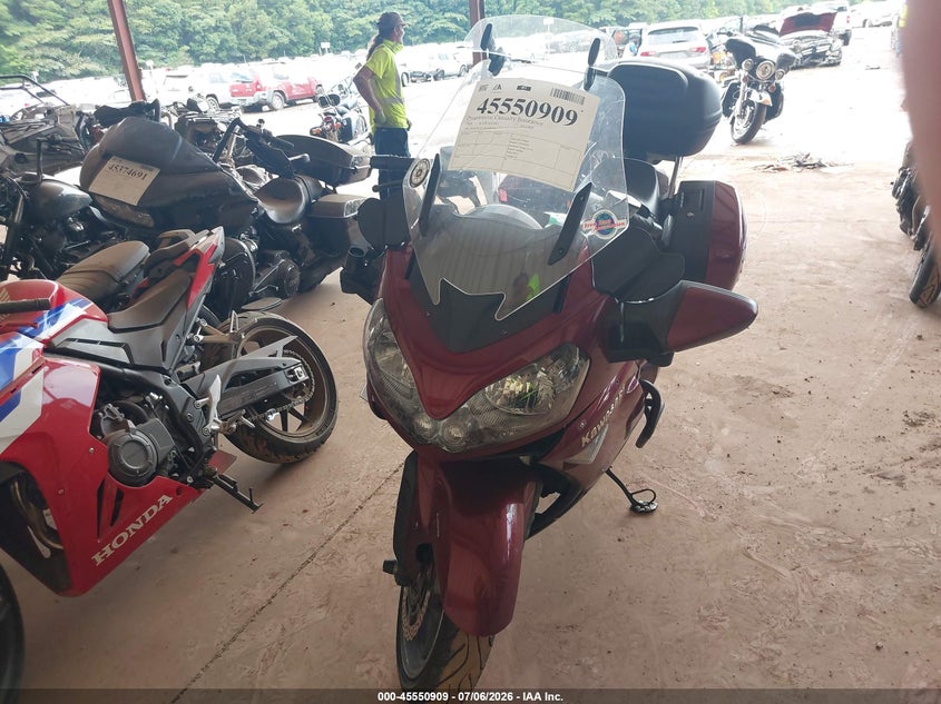 2009 Kawasaki Zg1400 VIN JKBZGNA1X9A020051 IAAI salvage auction — RIGHT SIDE, Salvage (Alabama), sold $25 on 2026-07-29 (photo 5)