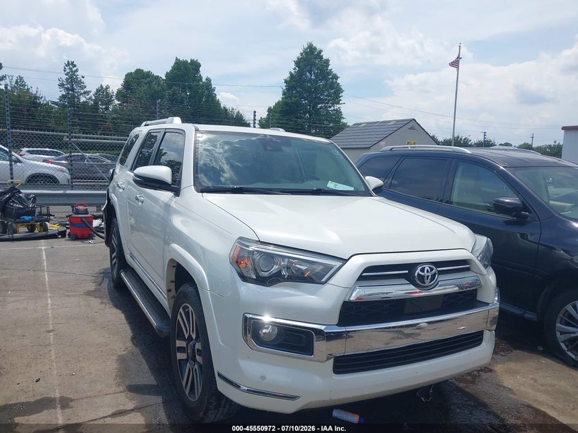 2020 Toyota 4runner VIN JTEBU5JR0L5814479 IAAI salvage auction — REAR END, Salvage Title, sold $21,100 on 2026-08-05 (photo 1)