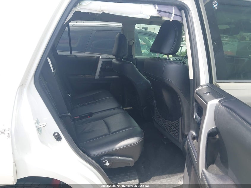 2020 Toyota 4runner VIN JTEBU5JR0L5814479 IAAI salvage auction — REAR END, Salvage Title, sold $21,100 on 2026-08-05 (photo 8)