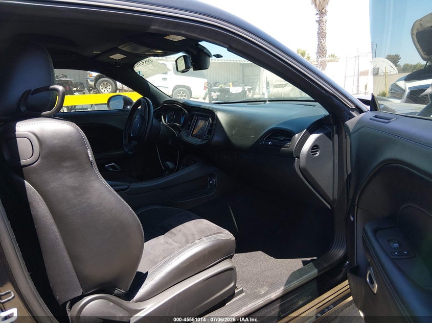 2023 Dodge Challenger VIN 2C3CDZJG0PH625865 IAAI salvage auction — LEFT FRONT, Salvage (California), sold $7,600 on 2026-07-29 (photo 5)