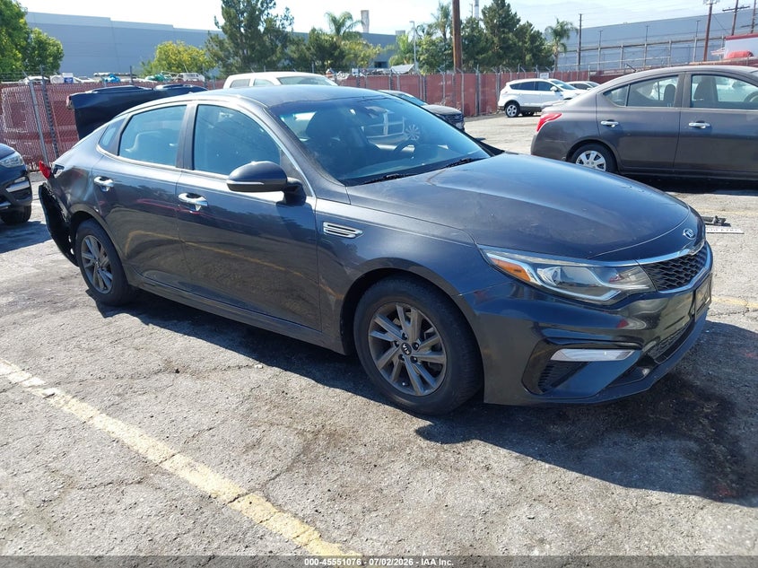 2019 Kia Optima VIN 5XXGT4L38KG311535 IAAI salvage auction — REAR END, Salvage Title, sold $1,500 on 2026-07-21 (photo 1)