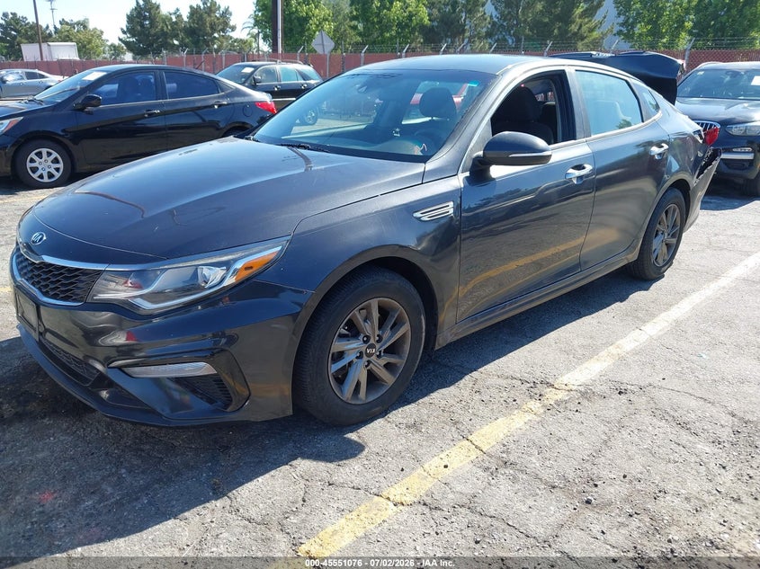 2019 Kia Optima VIN 5XXGT4L38KG311535 IAAI salvage auction — REAR END, Salvage Title, sold $1,500 on 2026-07-21 (photo 2)